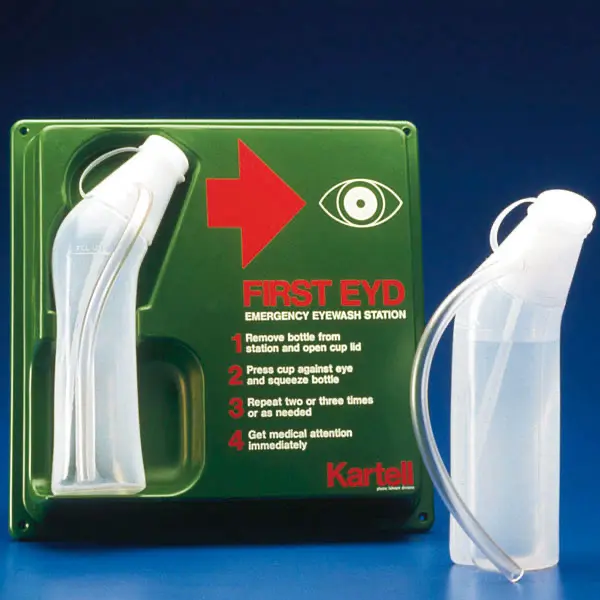First aid emergency eyewash station Type first aid, with 500 ml bottle