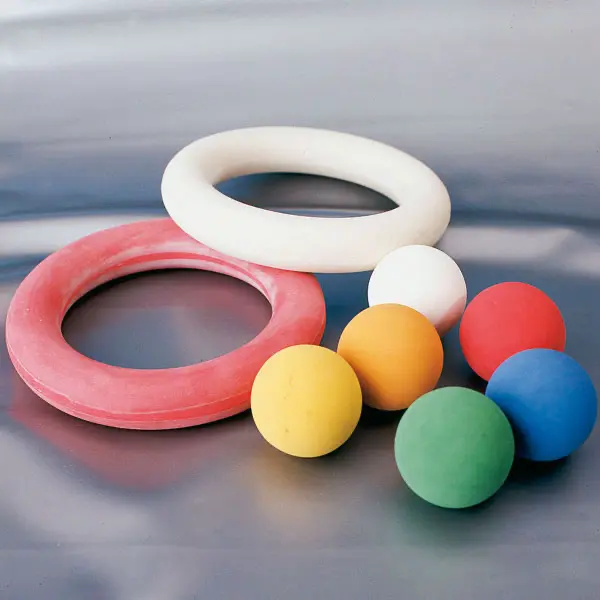 Throwing and diving ring 
